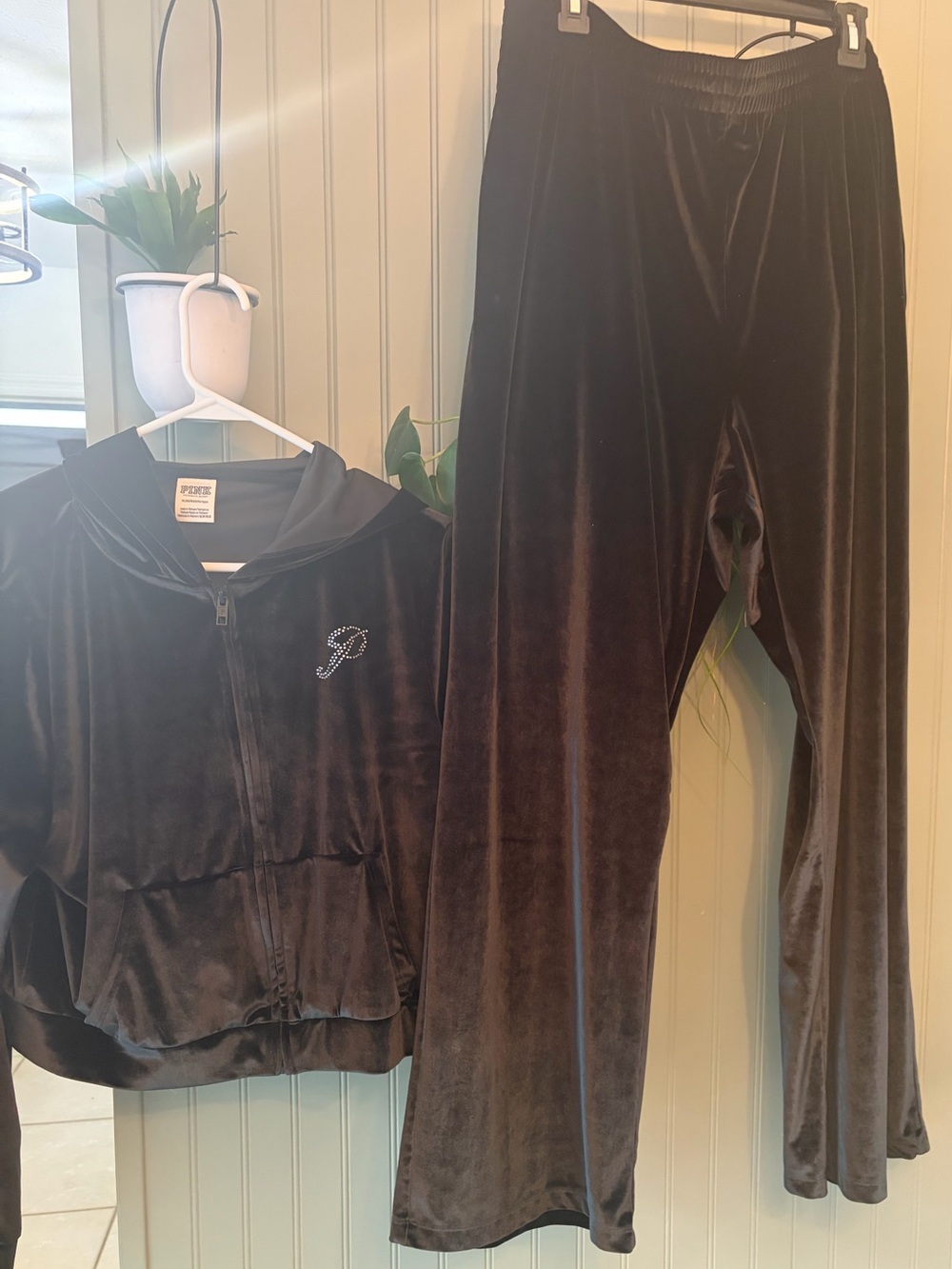 Pink Black Velour Two-Piece TrackLounge Set with Rhinestone P Logo - NWOT -